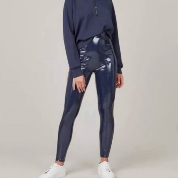 SPANX Pants - SPANX Navy High-Waisted Leggings